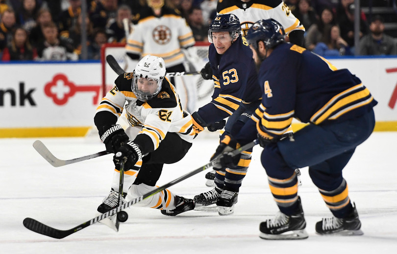 Boston Bruins vs Buffalo Sabres